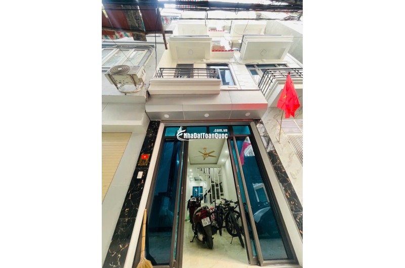 Bán nhà Vũ Tông Phan - Thanh Xuân - nhà mới - 5 tầng - 6 Ngủ - 9,,3 tỷ